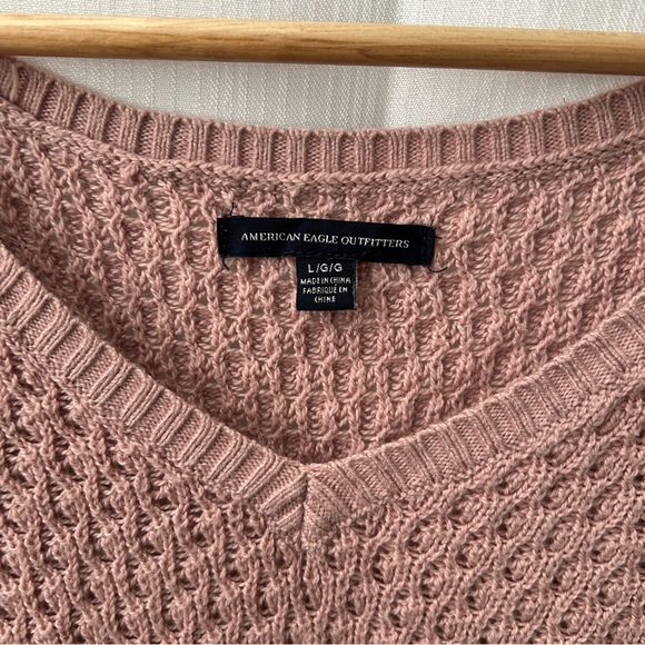 AmericanEagle V-Neck Knit Sweater - Picture 2 of 4